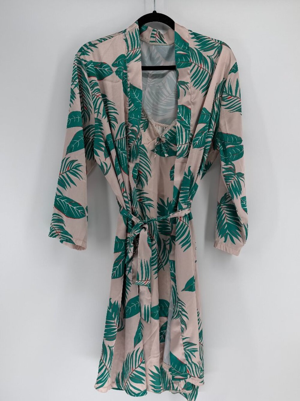 Nightgown and Robe set, No Tags Fits like a Large- XL